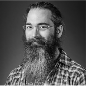 A portrait photo of Taylor.